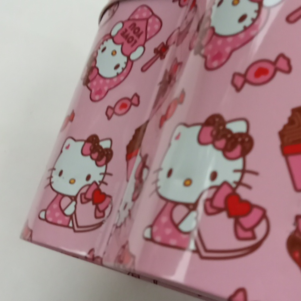 Hello Kitty Bundle - Picture 5 of 16